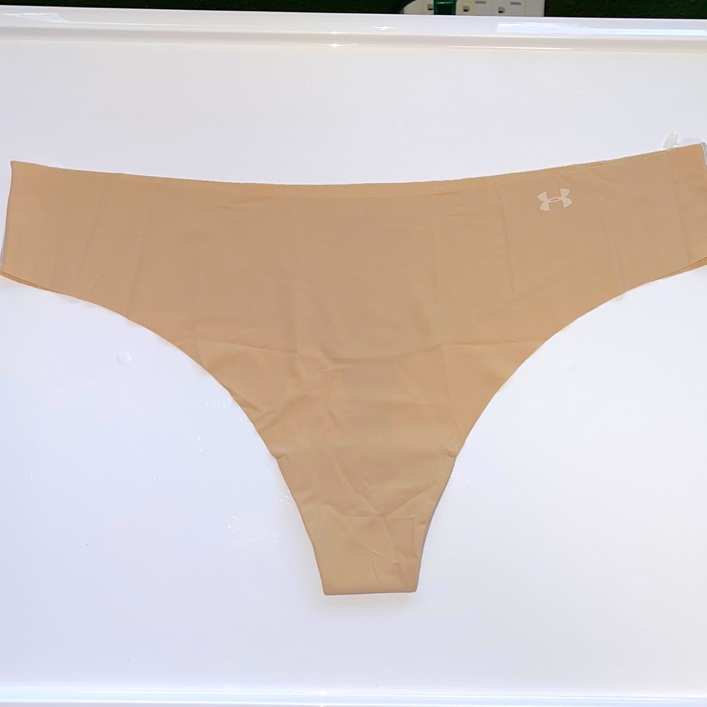 Underarmour thong